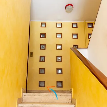 Twins - Tolstoj District Apartment