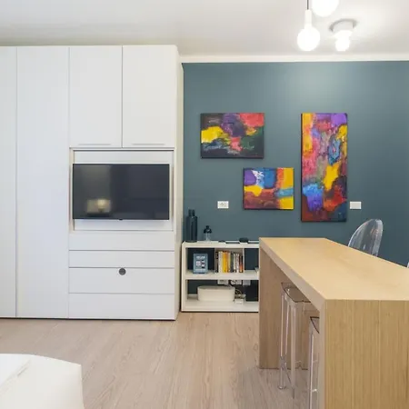 Easylife - - Kramer 33 - Porta Venezia