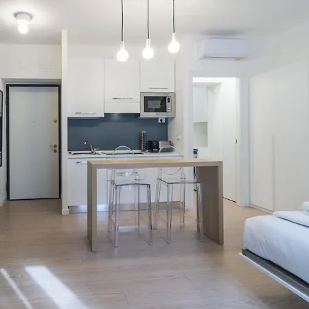 Easylife - - Kramer 33 - Porta Venezia * Milaan