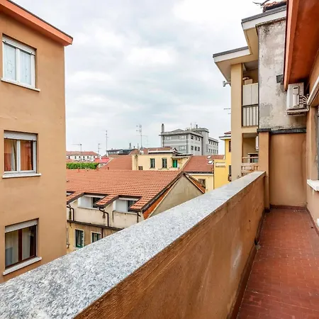 Cozy 1 Bedroom In Navigli *