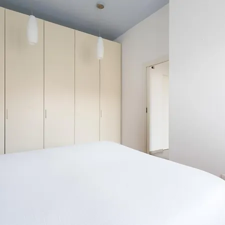 Daire Cozy Apt With Balcony - Mm2 Sant'agostino *