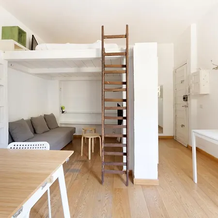 Budget Studio - 1,5 K Far From Citta Studi Milan