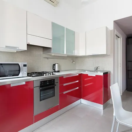 Cozy Apt With Balcony - Mm2 Sant'agostino Apartamento *