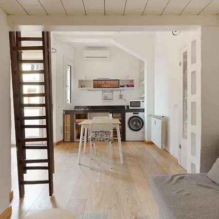 Budget Studio - 1,5 K Far From Citta Studi * Milan