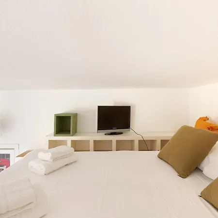Apartment Budget Studio - 1,5 K Far From Citta Studi *