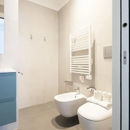 Apartment Easylife - Lussuosa Dimora Con Rooftop Condominiale Vista Duomo Milan