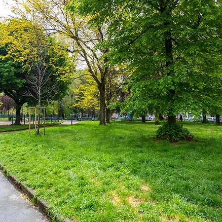 Bnbutler - Cesare Brivio, 21 - Ampio E Luminoso Apartamento Milán