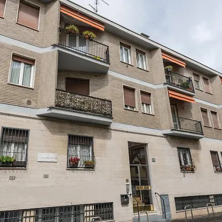 Bnbutler - Cesare Brivio, 21 - Ampio E Luminoso * Milano