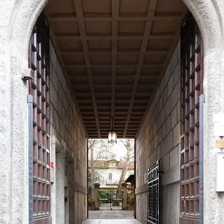 Interno In Un Castello Storico In Centro 아파트