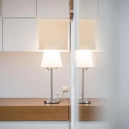 The Orange Attic - Navigli Apartmán