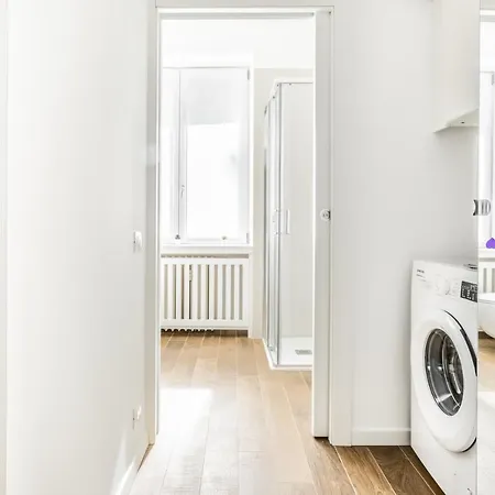 Life House-yellow San Siro & Duomo 公寓 *