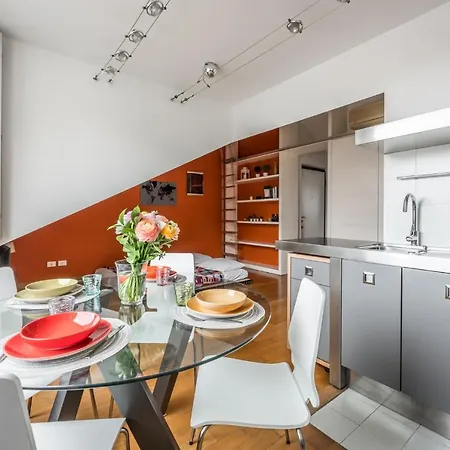 The Orange Attic - Navigli Area *