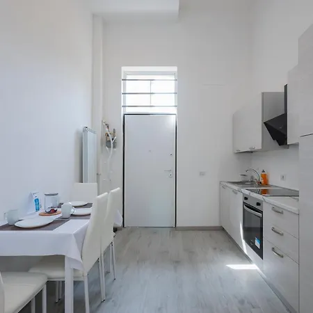 I Host - Neera 22 Apartman
