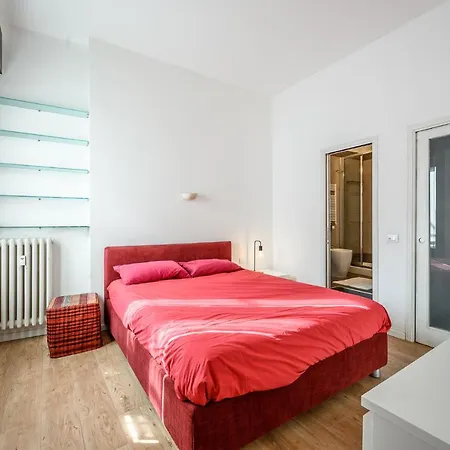 Апартаменты The Lantern Flat - Darsena Area *