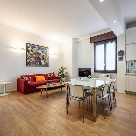 The Lantern Flat - Darsena Area Apartment Milan