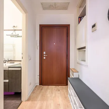 The Lantern Flat - Darsena Area Milan