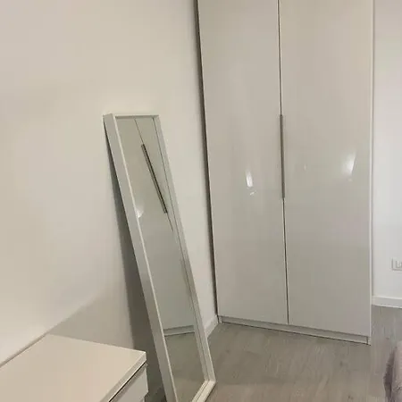 公寓 Urban Flat In Milan - 2026 Renovated 米兰