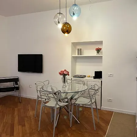 Casa Vercelli Delizioso Bilocale Moderno Nella Vecchia * Milánó