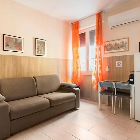 Sweet Metro, Linate E Sky Apartamento *