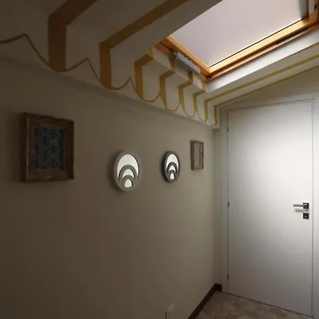 Pensión Cadorna House Milán