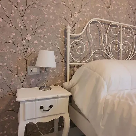 Casa Di Ringhiera Old Апартаменты Милан