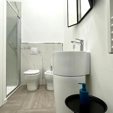 Navigli-duomo New Design Boutique House + Patio *