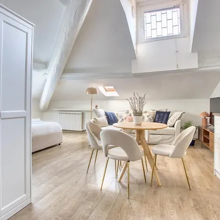 Trendy Loft Escape Corso Apartment Milan
