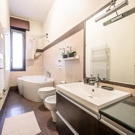 Апартаменты The Lantern Flat - Darsena Area *