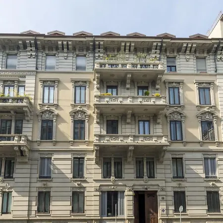 Easylife - Comoda Residenza Con Terrazzino Abitabile In Zona Sant Ambrogio Apartment