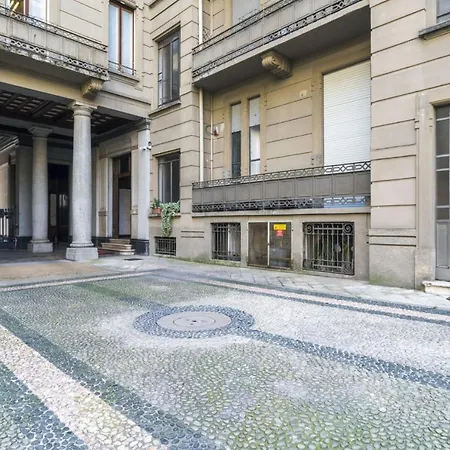 Easylife - Comoda Residenza Con Terrazzino Abitabile In Zona Sant Ambrogio *