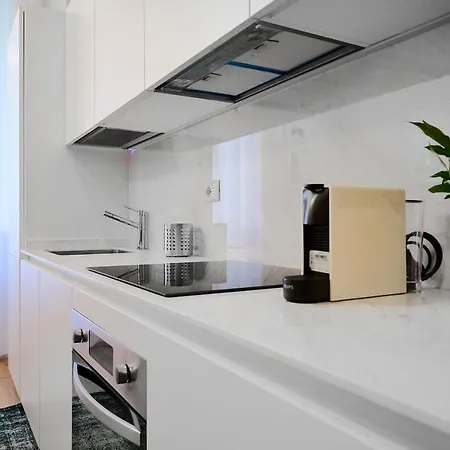 Daire Brera Chic In The Heart Of