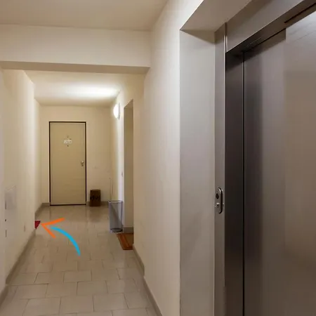 Salomone - Mecenate District Milán