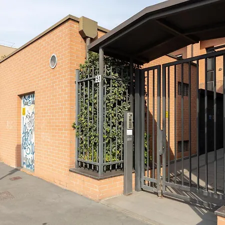 Salomone - Mecenate District * Milán