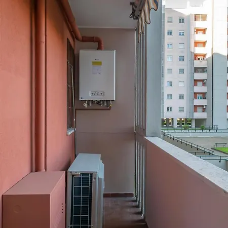 Nuovo E Ampio Con Terrazzo - Via Depretis * Milan