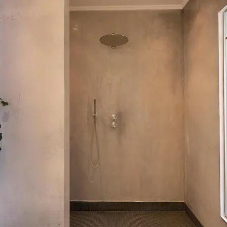 River Sweet Apartment *