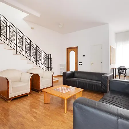 فيلة Ca' Stellini - Comoda Casa Indipendente Con Parcheggio Privato ميلان