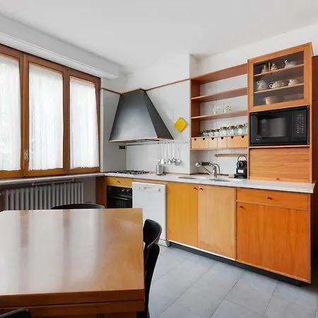 Ca' Stellini - Comoda Casa Indipendente Con Parcheggio Privato Milan