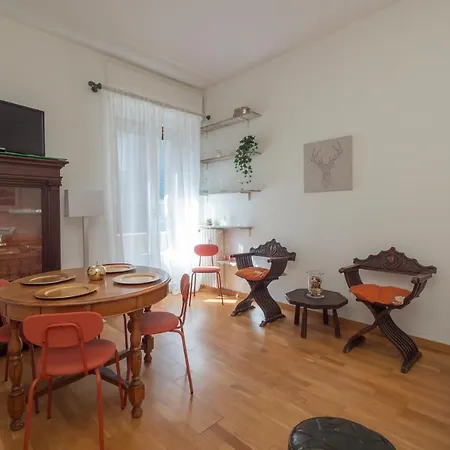 Luxury Flat Between Navigli And Duomo - Sambuco Apartment