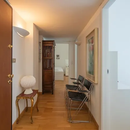 Apartment Luxury Flat Between Navigli And Duomo - Sambuco