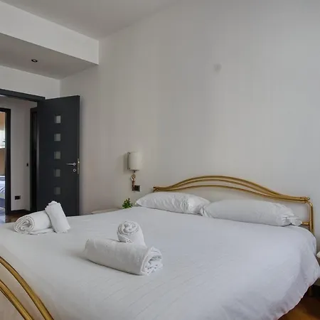 아파트 Joivy Attractive Flat Near Citylife *