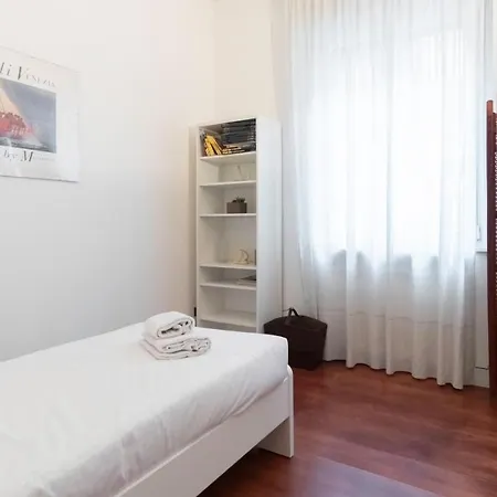 Italianway - Dupre 5 Apartment Milan