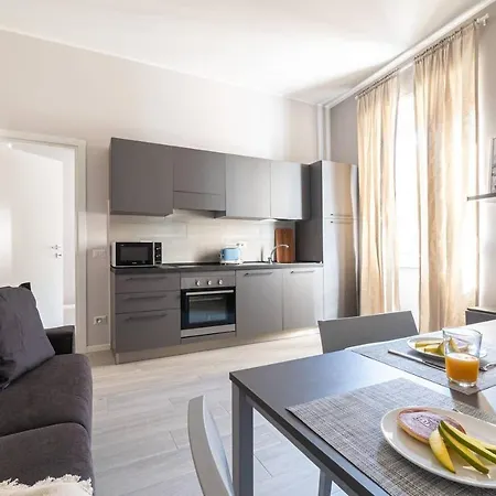 Easylife - - Mentana 8 D - Duomo Daire *