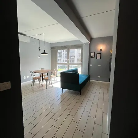 Unico Apartment *
