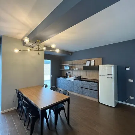 Unico Apartment *