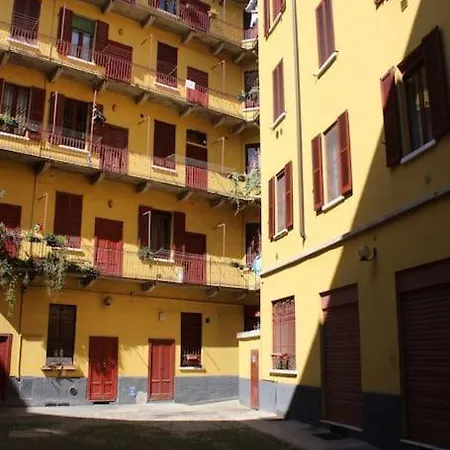 Romantica Cenisio Apartment *