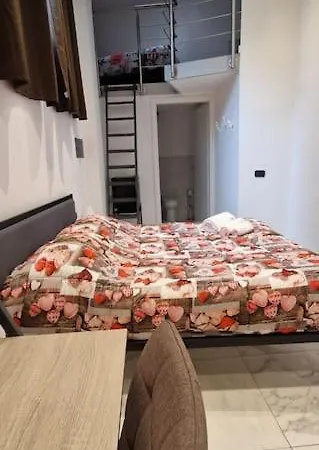 Vendégház Jolly Milánó