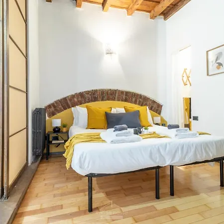 Ascanio Apartment, In The Heart Of Nightlife Apartment *