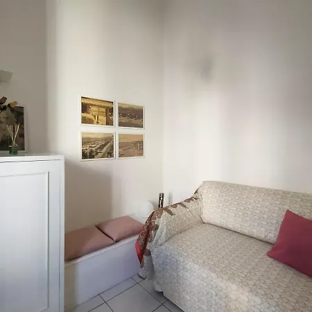 Apartment Eustachi Interior