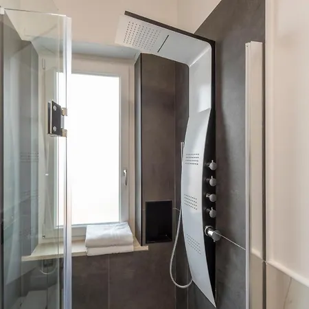 Apartman Bnbutler - Via Foppa 7 - 130 Mq In Posizione Strategica *