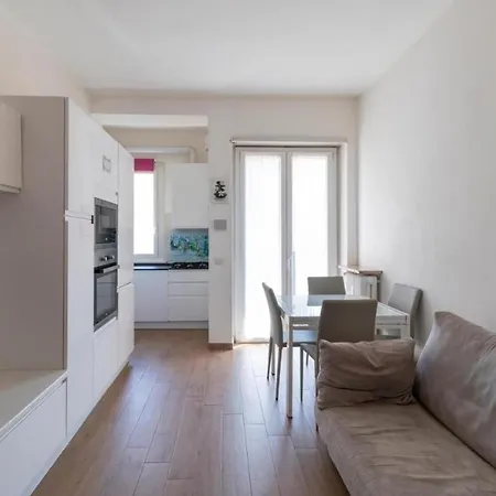 Apartment Charme & The Mailand